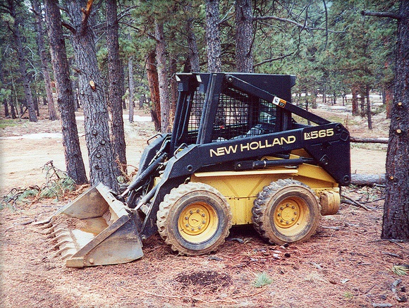 New Holland LX565 Skid Steer Parts